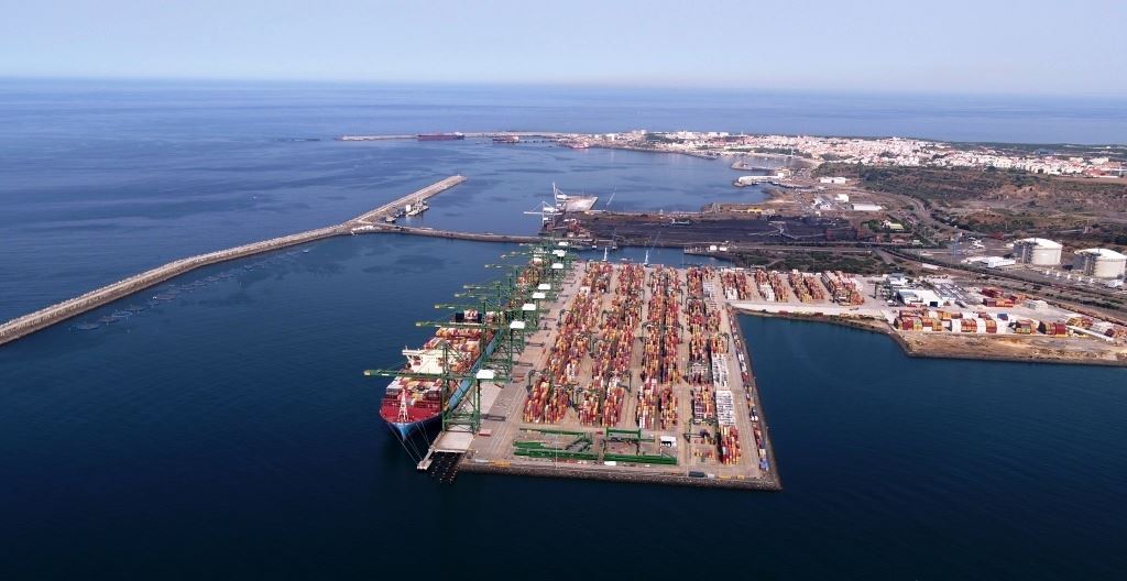 Porto De Sines Encerra Mais Um Recorde Na Carga Contentorizada